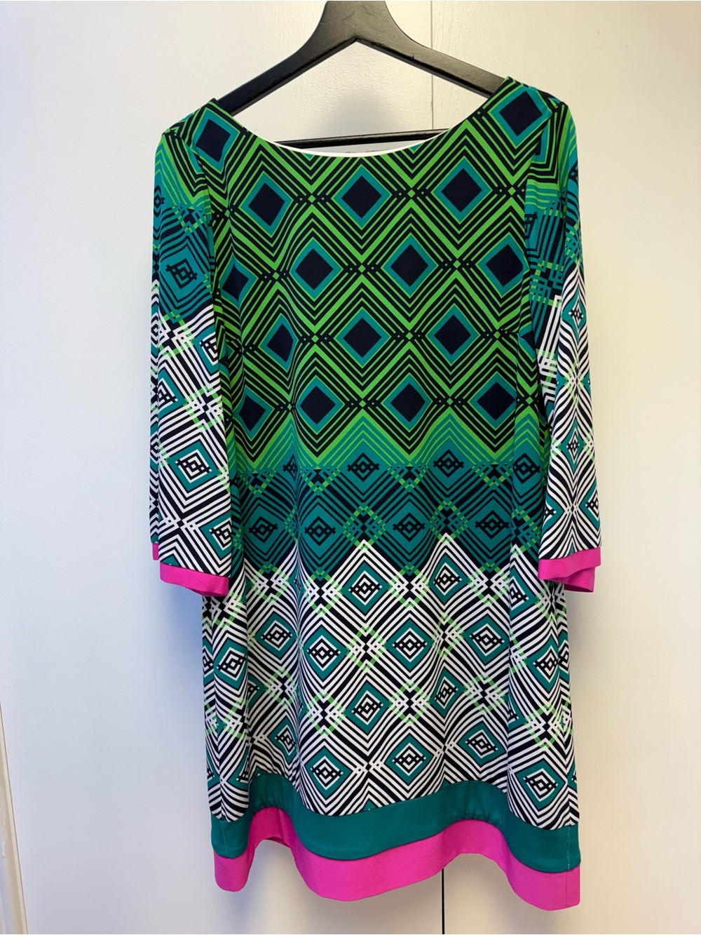 Eliza J Green & Teal Geometric Long Sleeve Shift Dress with Pink Trim